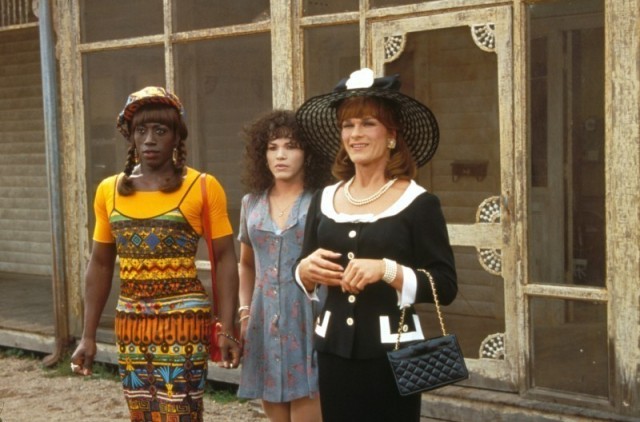 To Wong Foo, Thanks for Everything! Julie Newmar / Tři muži v negližé  (1995)