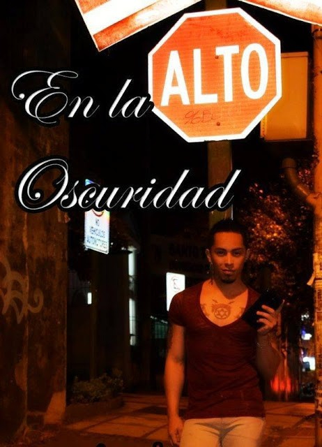 En la oscuridad  (2017)