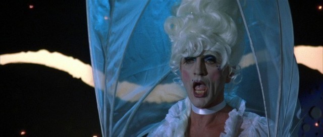 The Adventures of Priscilla, Queen of the Desert / Dobrodružství Priscilly, královny pouště  (1994)