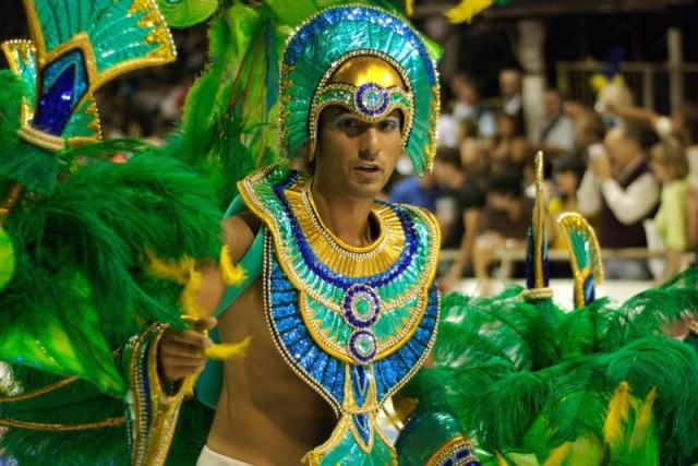 Gualeguaychú: El país del carnaval /  The Carnival  (2021)