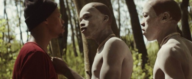 Inxeba / The Wound / Les Inities / Os Iniciados / Die Wunde / La Herida  (2017)