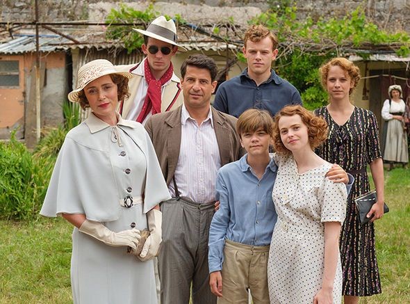 The Durrells / Durrellovi  (2019)