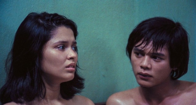 Maynila: Sa mga kuko ng liwanag / Manila in the Claws of Light  (1975)