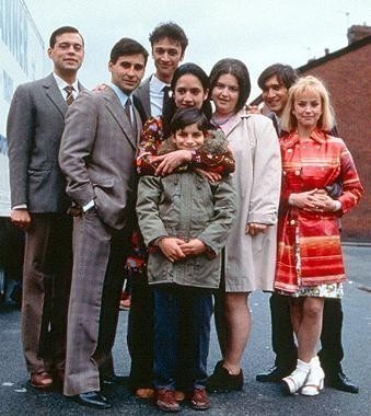 East Is East / Východ je východ  (1999)