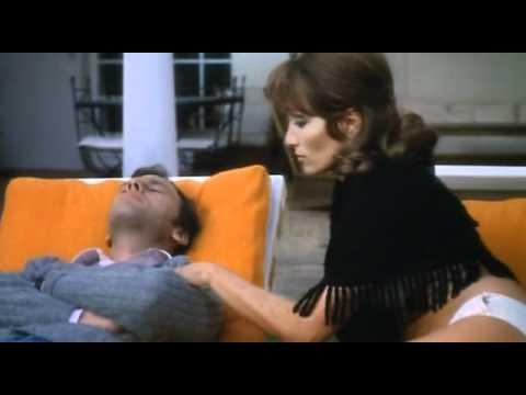 Les biches (1968) Trailer